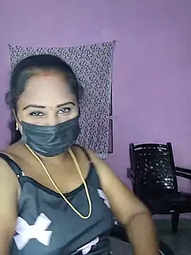 Snapshot of Tamil_devagi chatting on 06/21/26, 05:48 Tamil devagi online show from 06/21/26, 05:48
