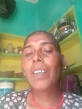 Snapshot of Xx_savita chatting on 11/20/25, 06:02 Xx savita online show from 11/20/25, 06:02