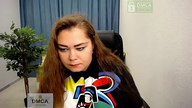 Susanna S online show from 11/28/25, 06:16