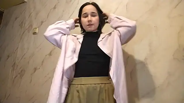 TianaMeiser online show from 11/28/25, 11:13