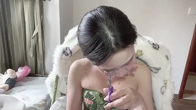 Sep-oo online show from 12/04/25, 01:15