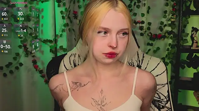 ElvenQueen online show from 02/08/26, 03:04