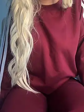 Manolya3434 online show from 11/19/25, 10:32