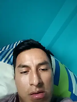 Snapshot of Enchulex919101 chatting on 11/26/25, 12:39 Enchulex919101 online show from 11/26/25, 12:39