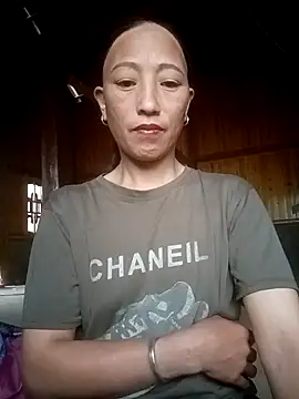 Gemma-sexyy online show from 11/18/25, 03:12