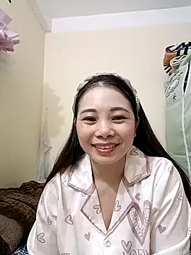 Moon-night222 online show from 12/22/25, 03:09