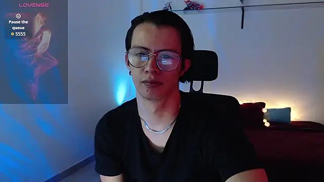 Brandon starkk online show from 05/05/26, 01:13