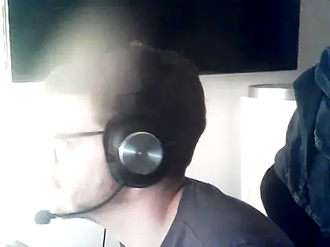 Snapshot of DesertedMonoxide chatting on 03/24/26, 05:07 DesertedMonoxide online show from 03/24/26, 05:07