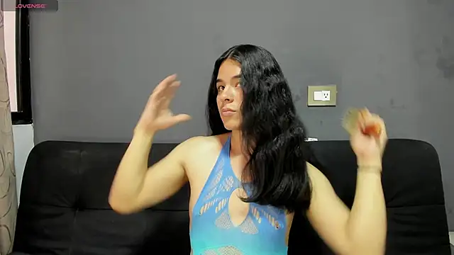 Angel-umbra online show from 11/24/25, 07:46