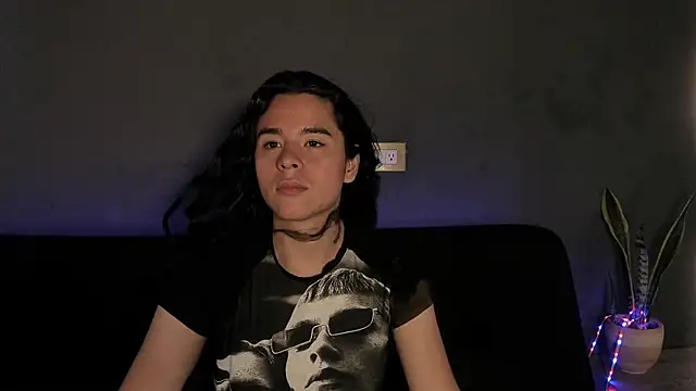 Angel-umbra online show from 11/27/25, 08:33