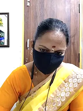 Snapshot of Queen-Neha chatting on 03/12/26, 06:41 Queen-Neha online show from 03/12/26, 06:41