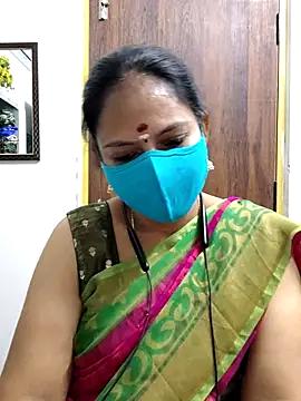 Snapshot of Queen-Neha chatting on 03/18/26, 05:10 Queen-Neha online show from 03/18/26, 05:10