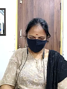 Snapshot of Queen-Neha chatting on 03/25/26, 07:36 Queen-Neha online show from 03/25/26, 07:36