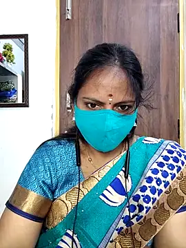 Snapshot of Queen-Neha chatting on 03/27/26, 05:13 Queen-Neha online show from 03/27/26, 05:13