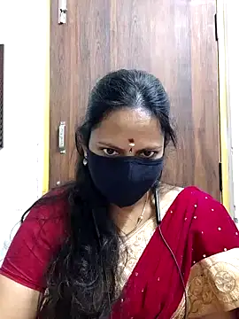 Snapshot of Queen-Neha chatting on 04/05/26, 06:32 Queen-Neha online show from 04/05/26, 06:32