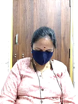 Snapshot of Queen-Neha chatting on 04/20/26, 02:31 Queen-Neha online show from 04/20/26, 02:31