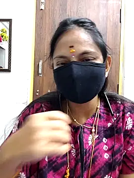 Snapshot of Queen-Neha chatting on 04/25/26, 07:55 Queen-Neha online show from 04/25/26, 07:55