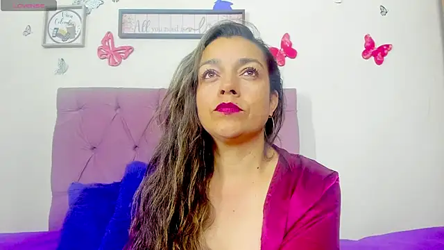  nanycute  online show from 02/06/26, 09:40