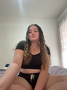 SulaySpain online show from 05/01/26, 04:22