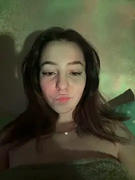 Snapshot of Anoraaa8A chatting on 02/13/26, 01:01 Anoraaa8A online show from 02/13/26, 01:01