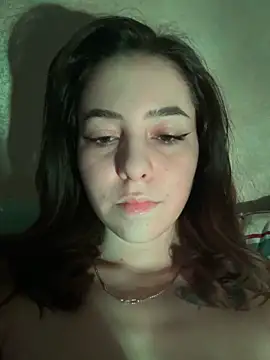 Snapshot of Anoraaa8A chatting on 02/15/26, 09:00 Anoraaa8A online show from 02/15/26, 09:00