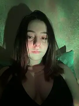 Snapshot of Anoraaa8A chatting on 03/15/26, 06:36 Anoraaa8A online show from 03/15/26, 06:36