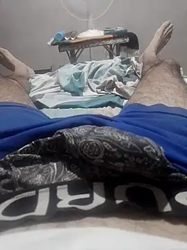 Snapshot of Megadotadoxxx chatting on 11/17/25, 03:45 Megadotadoxxx online show from 11/17/25, 03:45