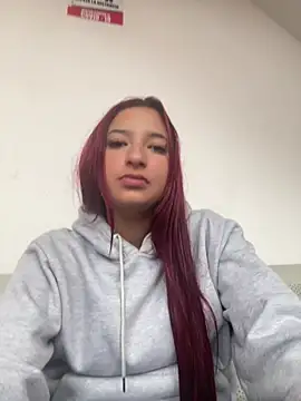 Snapshot of vallolet_rose69 chatting on 03/19/26, 01:26 vallolet rose69 online show from 03/19/26, 01:26