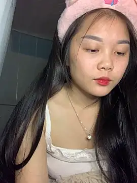 Baa-bee22 online show from 11/21/25, 05:17