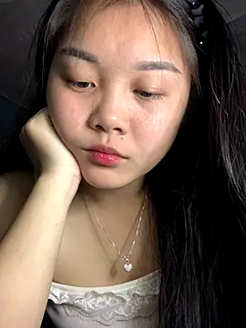 Baa-bee22 online show from 11/29/25, 05:54