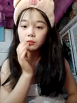 Snapshot of Baa-bee22 chatting on 04/26/26, 05:49 Baa-bee22 online show from 04/26/26, 05:49