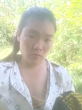 meomeo-00 online show from 11/28/25, 07:00