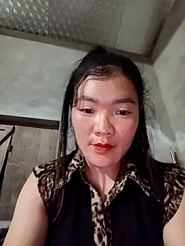 meomeo-00 online show from 12/16/25, 02:44