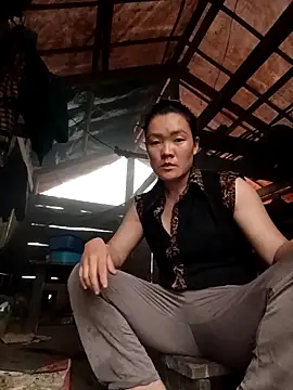 meomeo-00 online show from 04/18/26, 10:41