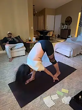 Entreprescrewers online show from 11/23/25, 06:35