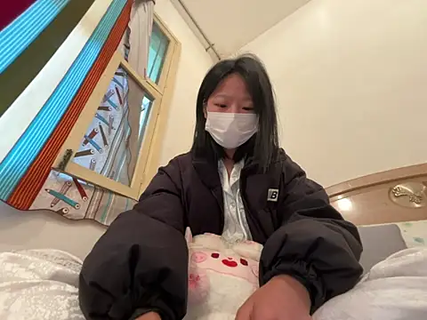 Snapshot of Rosy100 chatting on 11/25/25, 08:47 Rosy100 online show from 11/25/25, 08:47