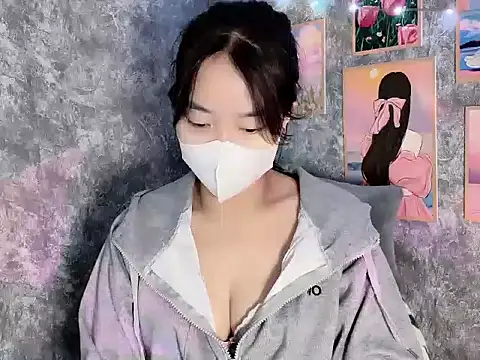 Hellen2999 online show from 12/05/25, 01:58