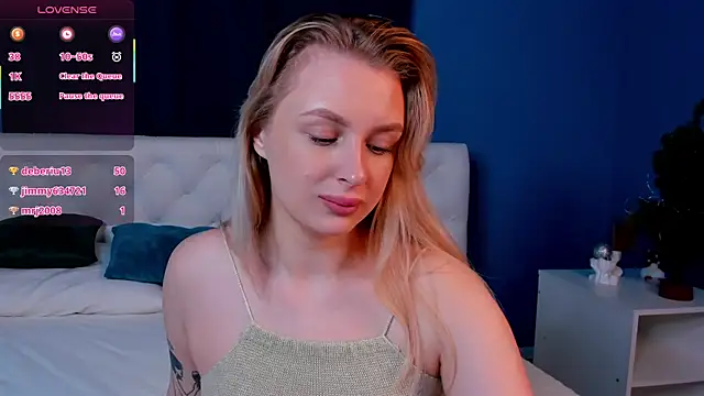 Snapshot of KiraRuiz chatting on 02/11/26, 01:10 KiraRuiz online show from 02/11/26, 01:10