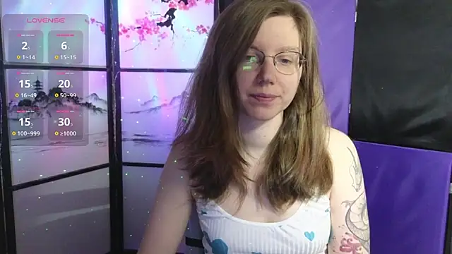 Snapshot of scarlettsrose chatting on 06/16/26, 08:28 scarlettsrose online show from 06/16/26, 08:28