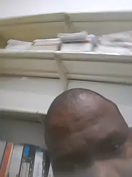 Snapshot of 123Ricken chatting on 11/17/25, 02:23 123Ricken online show from 11/17/25, 02:23