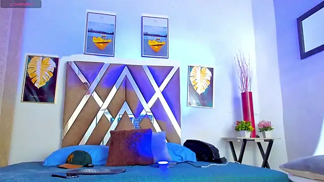   Miguel7w7 online show from 11/30/25, 01:37