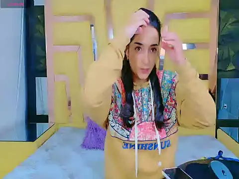 Snapshot of CailinSmith chatting on 11/21/25, 11:53 CailinSmith online show from 11/21/25, 11:53