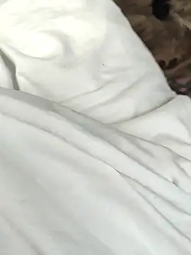 Snapshot of berkkderlerr chatting on 04/27/26, 08:34 berkkderlerr online show from 04/27/26, 08:34