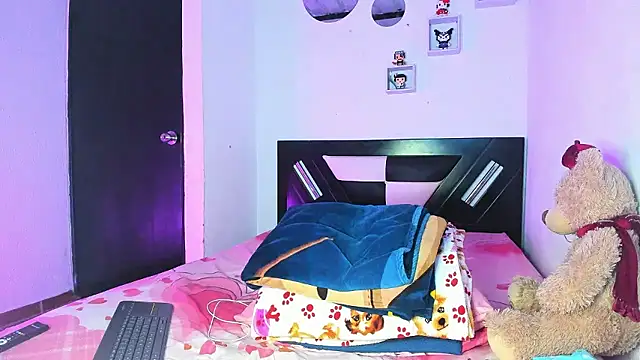 Babyhoney18 online show from 01/13/26, 05:07