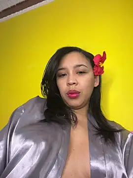 Snapshot of Esmerald_1111 chatting on 02/28/26, 11:22 Esmerald 1111 online show from 02/28/26, 11:22