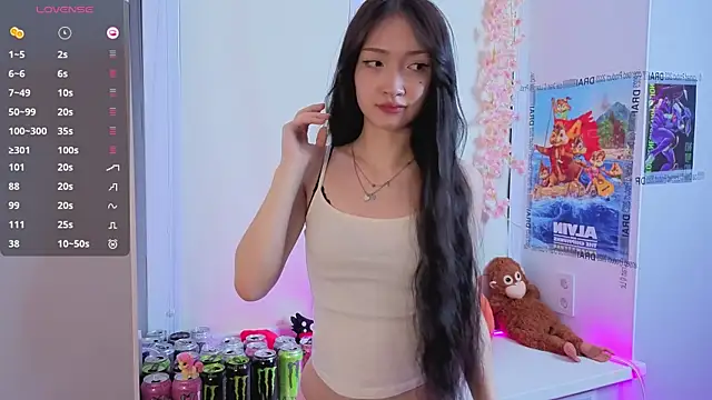 Snapshot of yung_leana chatting on 04/05/26, 07:11 yung leana online show from 04/05/26, 07:11