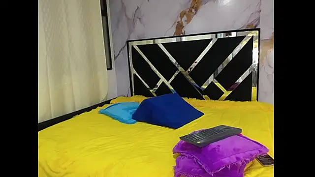 Snapshot of AmbarSxxx chatting on 04/07/26, 03:29 AmbarSxxx online show from 04/07/26, 03:29