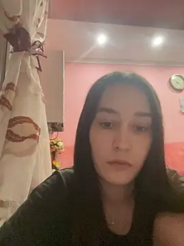 Snapshot of Helensweetyx chatting on 11/20/25, 07:24 Helensweetyx online show from 11/20/25, 07:24