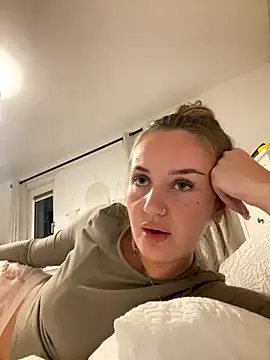 Lexiargulo online show from 12/01/25, 05:18