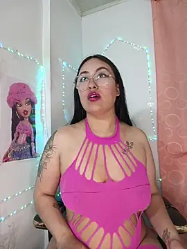 Snapshot of KatyVelvet07 chatting on 02/13/26, 09:49 KatyVelvet07 online show from 02/13/26, 09:49